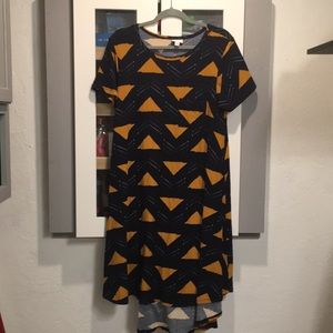 Lularoe Carly Size Medium